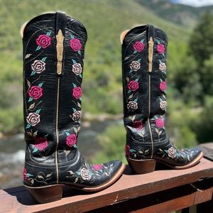 Lucchese Buffalo Leather hand sewn boots